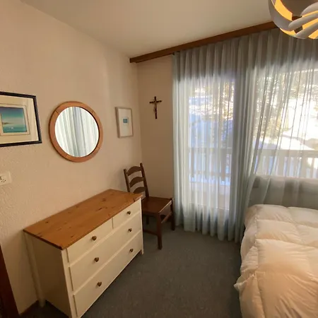 Mandarin B17 Apartament *